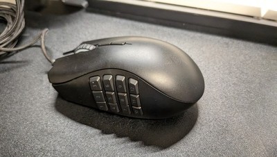 Razer Naga Classic Edition RZ01-0241 Wired MMO Mouse, 12 Button, Tested Working