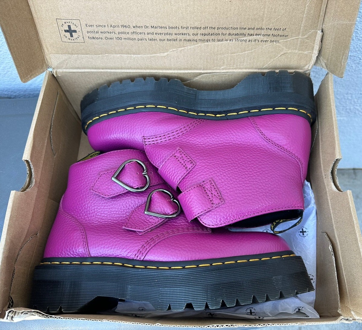 Dr. Martens Devon Heart Pink Fuchsia Platform Boot Women's Size 11