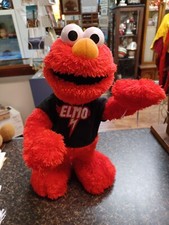 Sesame Street Let s Rock Elmo Sings Dances See Video