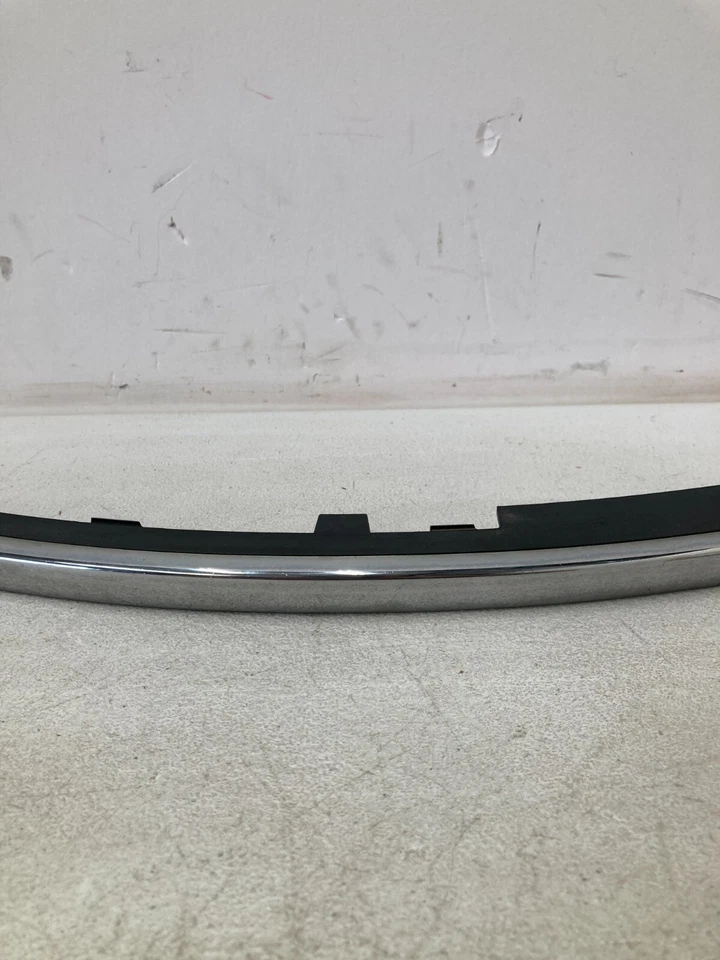 09-11 奥迪 A6 Quattro 乘客右前镀铬保险杠成型装饰原始设备制造商 — 第 3/4 张图片