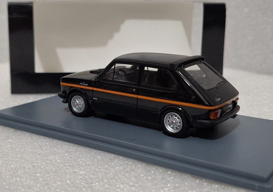 WOW Fiat 127 Sport 70 HP 1979 Negro Naranja 1:43 Neo 45120 ¡EXTREMADAMENTE RARO!! Foto 4 de 4