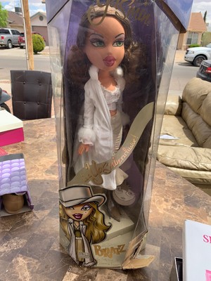collectable bratz dolls