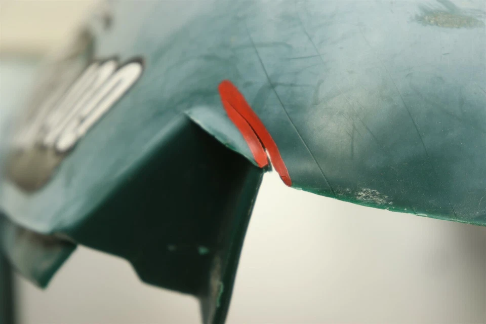 Polaris Xplorer 400 4x4 00 Fender Front 2631990-195 35065 - Image 3 of 4