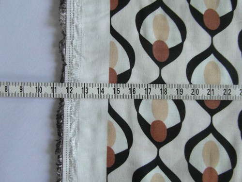 Viscosestoff 100%Viscose gepunktet cremweiß-beige-braun-schwarz 1,36x 1,8Meter - Bild 3 von 23