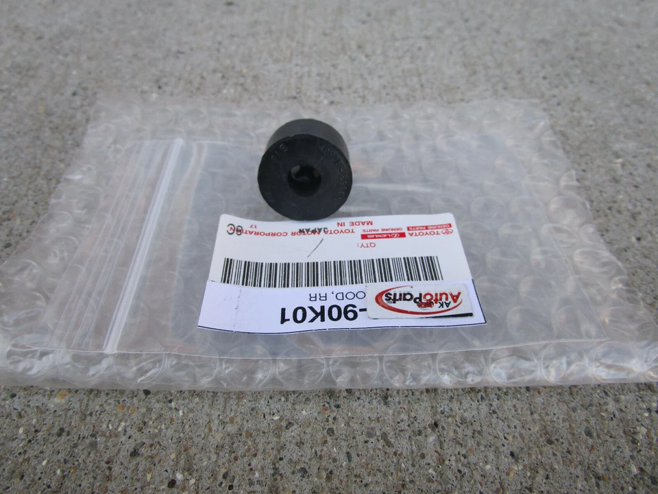 SE ADAPTA A: 78 - 87 TOYOTA CELICA CAPÓ AJUSTABLE PARACHOQUES COJÍN TORNILLO CANTIDAD 1 OEM NUEVO Foto 3 de 4