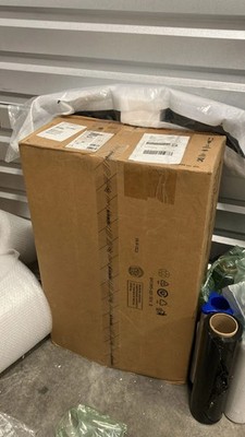 HP Q1J09A  D3610 12 Bay LFF 2U Storage Enclosure