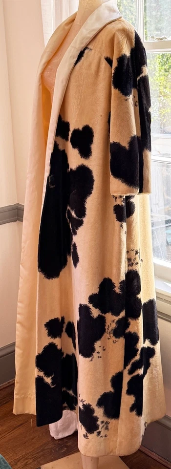 Retro 1960s Velvet Animal Hide Patterned Evening Coat Saks Small ZZ631 - Image 4 of 4