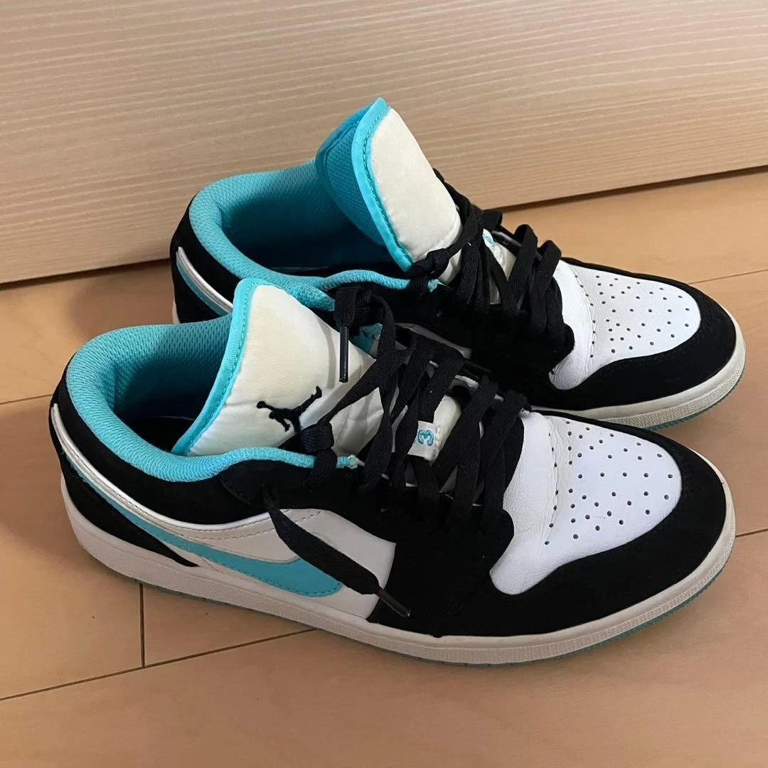 Jordan 1 Low Island Green for Sale | Authenticity Guaranteed  display picture 3