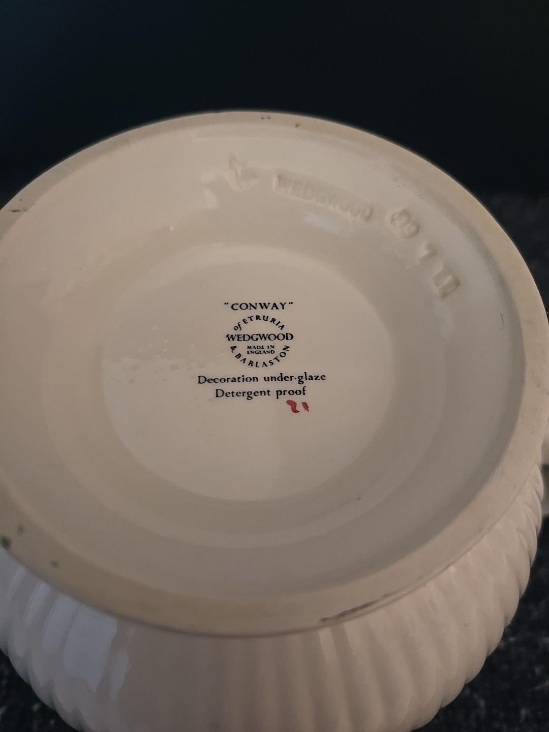 Vtg Wedgwood Of Etruria Edme England Teapot Off-White With Floral Design.  AS-IS thumbnail 12