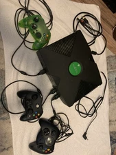 Microsoft Xbox  Home Console -2002 Three Controllers