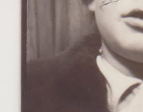 Catturato tra sorriso e cipiglio il momento del ragazzo nell’abisso Photobooth Foto - Foto 4 di 7