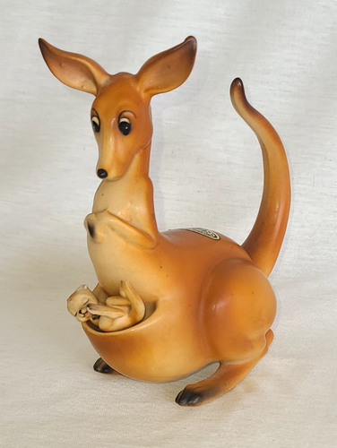 Josef Originals Rocking Mom Kangaroo Baby Joey Figurine w/ Label (damaged Joey)