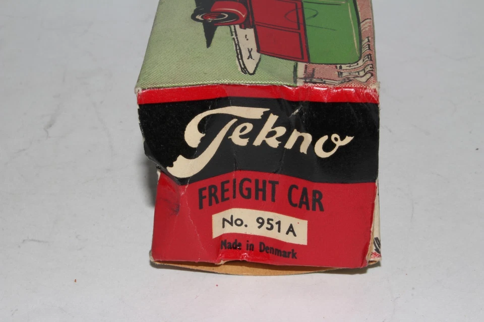 Tekno Toys, camión cubierto #951-A años 50 con caja, bonito original Foto 4 de 4