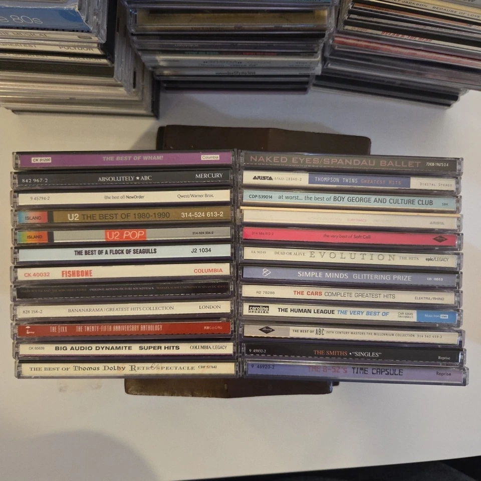 CD LOT (300) Rock Pop Dance Alternative New Wave 80's 70's 90's  Foto 2 de 4