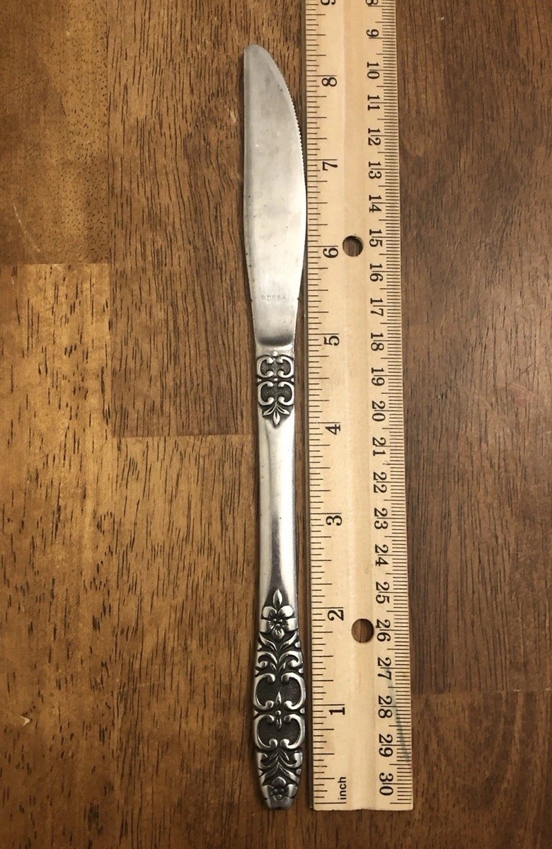 Northland Stainless Korea Silverware Set Of 14 Pieces Floral