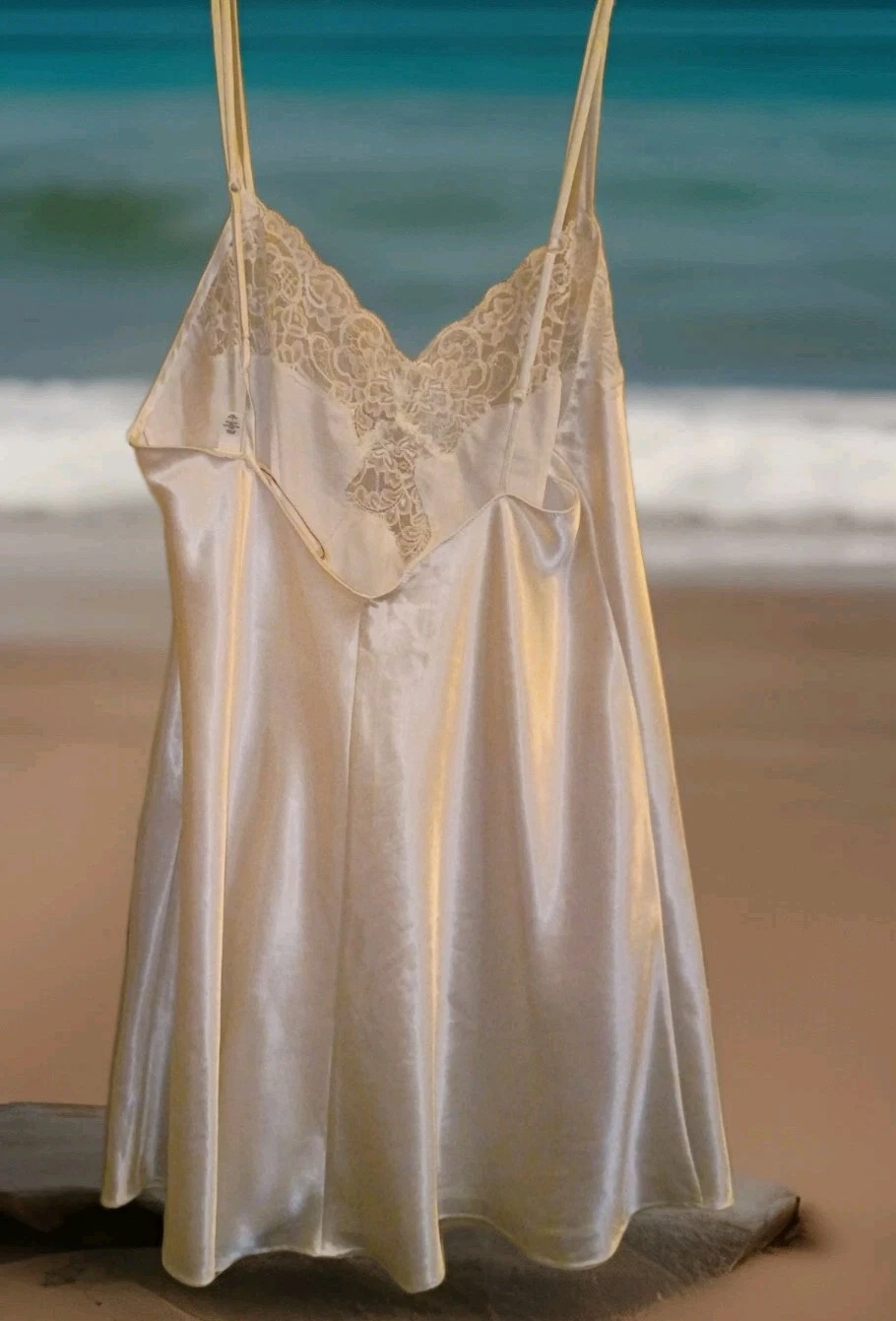 UNDERCOVER Abito corto vintage Victoria's Secret avorio grande camicia da sposa con pizzo