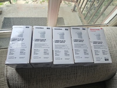 Lot of 5 Honeywell Home Resideo Z5SWPID Z-Wave Plug-In Smart Switch -New, Sealed