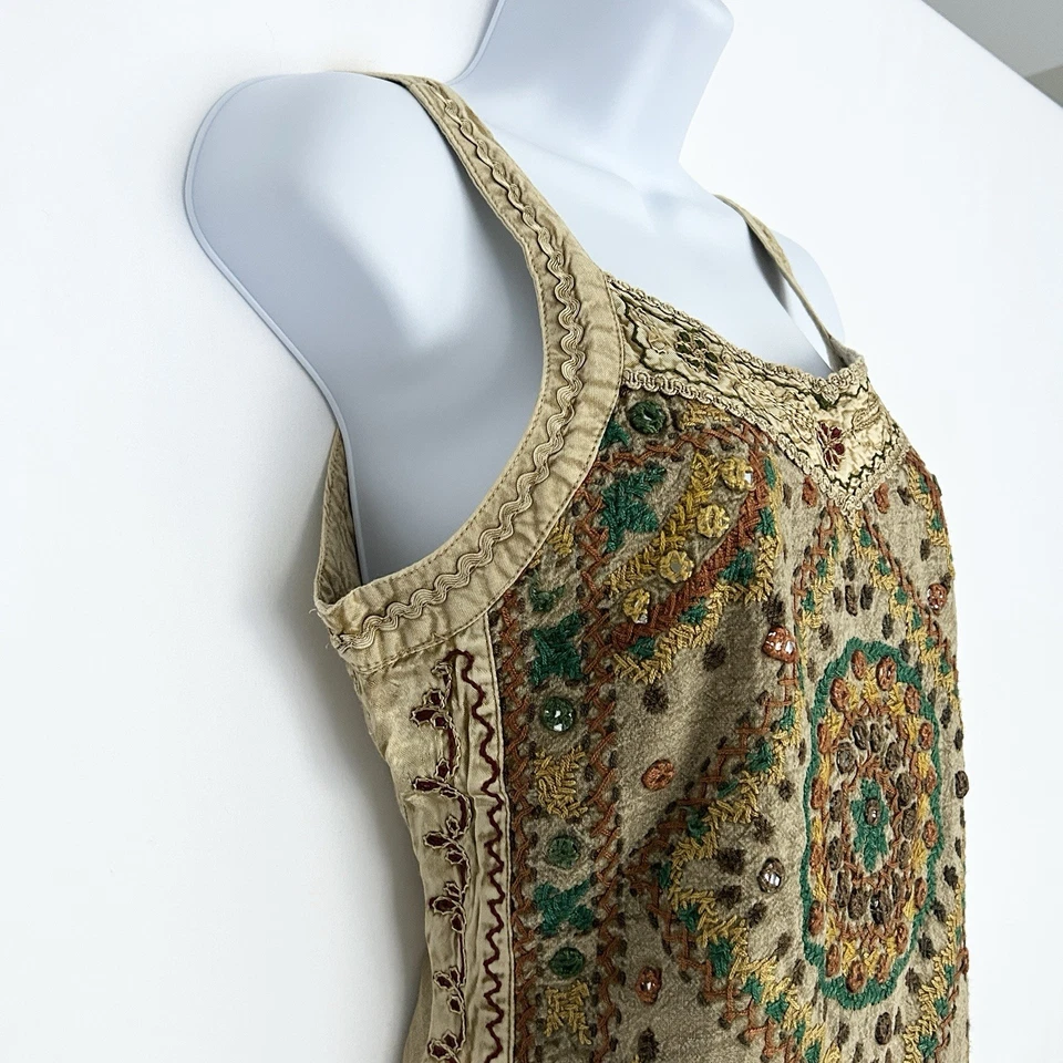 Camiseta sin mangas Indie Hippie Forest Boho pequeña bordada con cuentas granola folclórica lazo trasero Foto 4 de 4