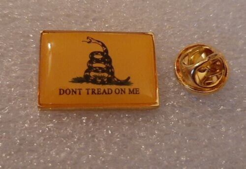 PIN SOLAPA GADSDEN AMARILLO DON'T THREAD ON ME - Imagen 1 de 1