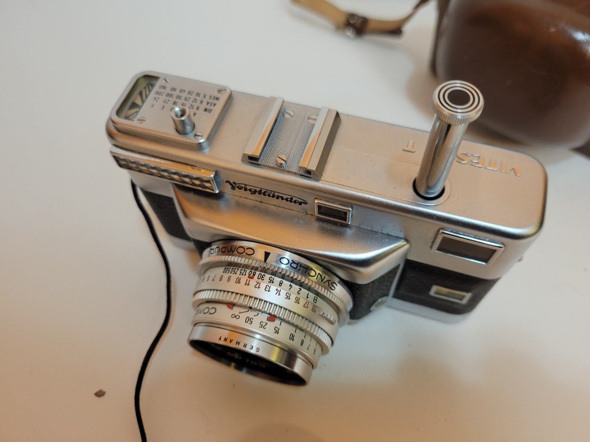 Voigtlander Vitessa T Rangefinder Camera With COLOR-SKOPAR 1