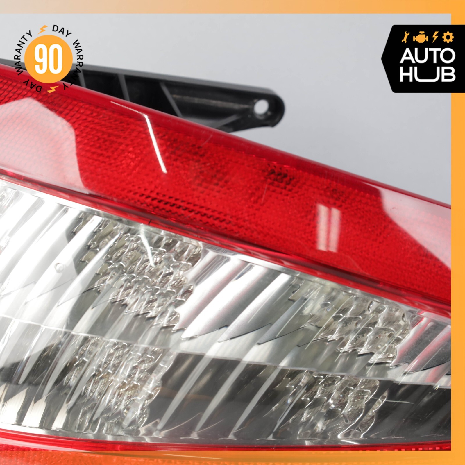 13-18 Maserati GranTurismo S M145 Right Side Outer Tail Light Lamp OEM 29k