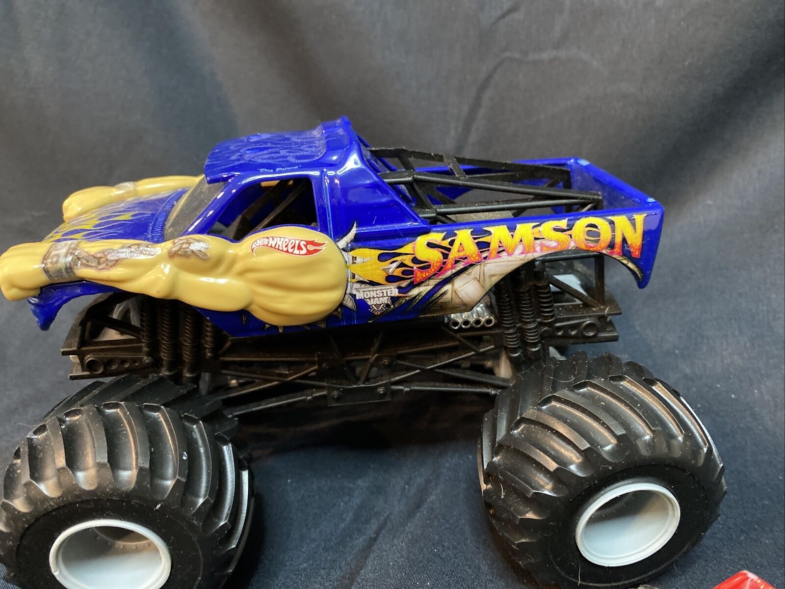 Monster Truck Hot Wheels Samson