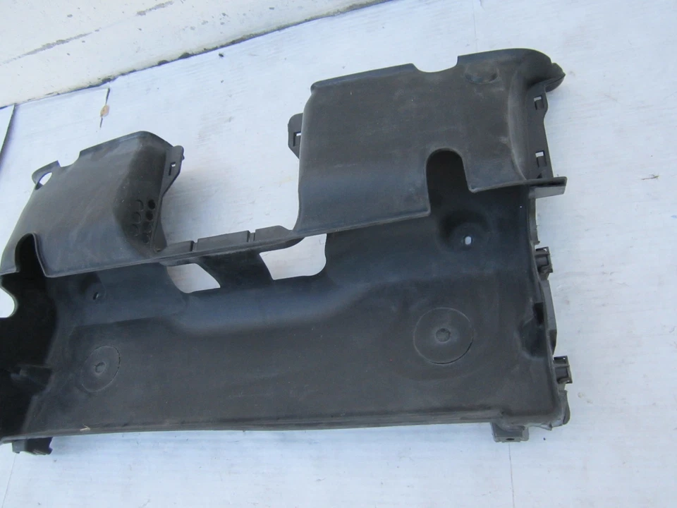 dp50730 Porsche 911 GT3 2022 2023 2024 Radiator Air Duct Cooling Shroud OEM - Image 3 of 4