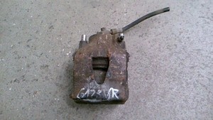 Bremssattel Vorne Rechts VW Golf Variant 1.6 FSI Bj 2003 1 J 2676116