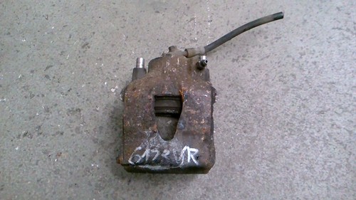 Bremssattel Vorne Rechts VW Golf Variant 1.6 FSI Bj 2003 1 J 2676116