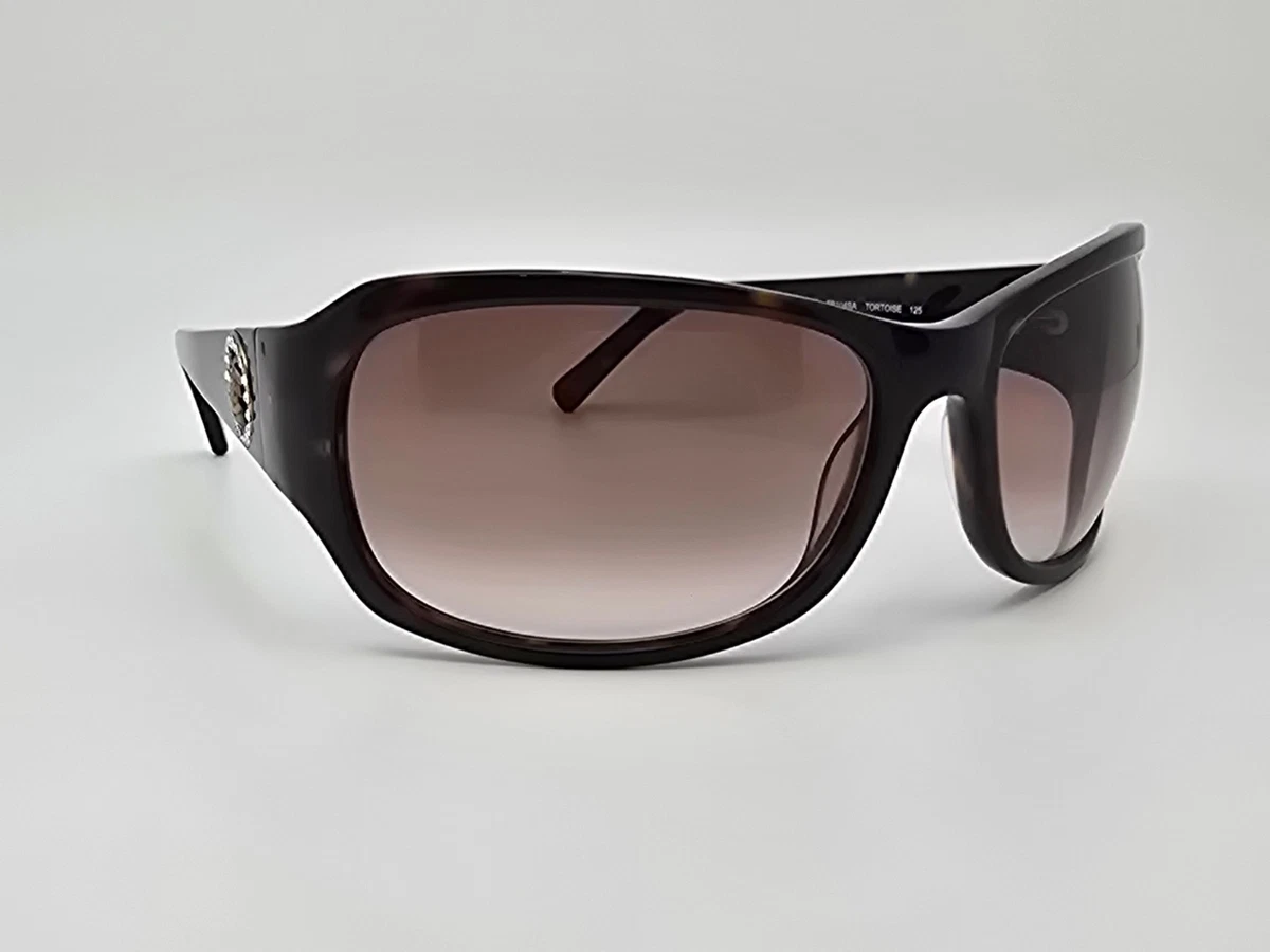 Tommy Bahama Sunglasses & Sunglasses Accessories for Women  display picture 2