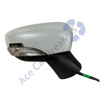 Nissan Micra K14 17-22 Drivers Right Wing Mirror 5 Wires
