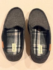 Dearfoams Men's Winter Slip-On Moccasin Slippers Charcoal Grey Size 10