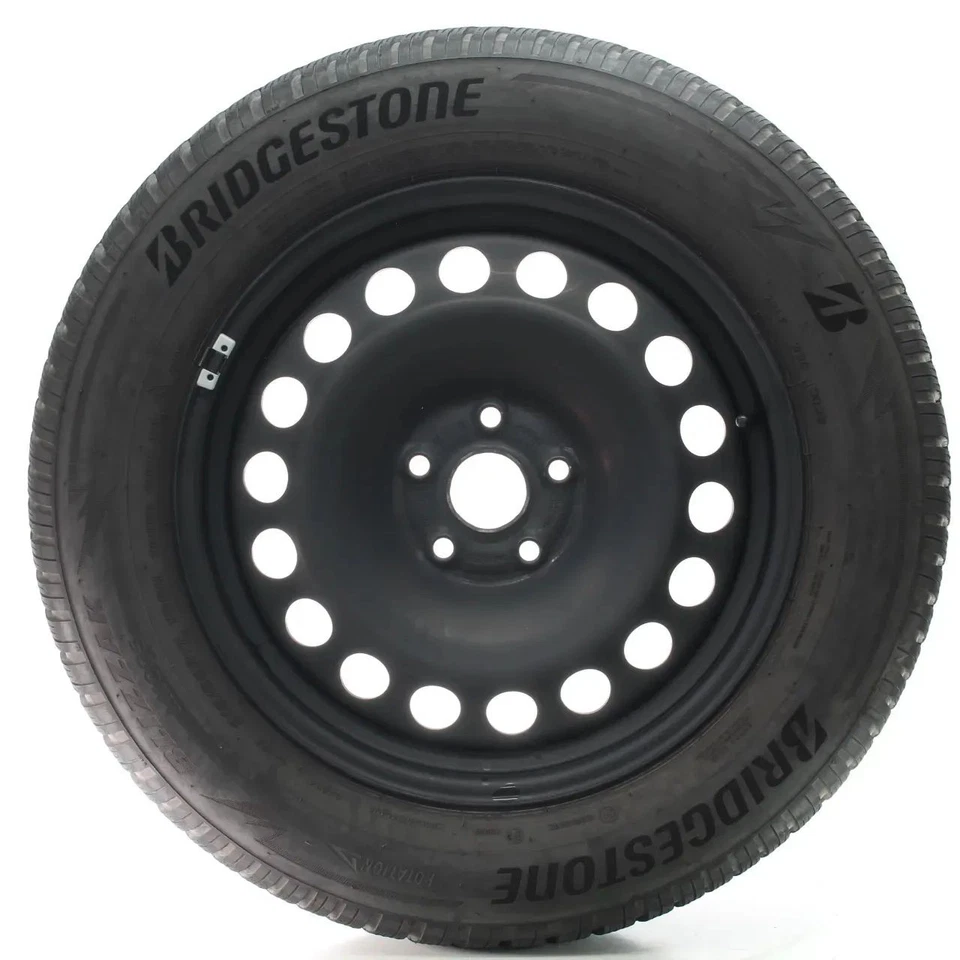 Audi Q3 F3B VW Tiguan AD1 Winterräder Bridgestone 215/65R17 DOT22 5QF601027J/K - Bild 4 von 4