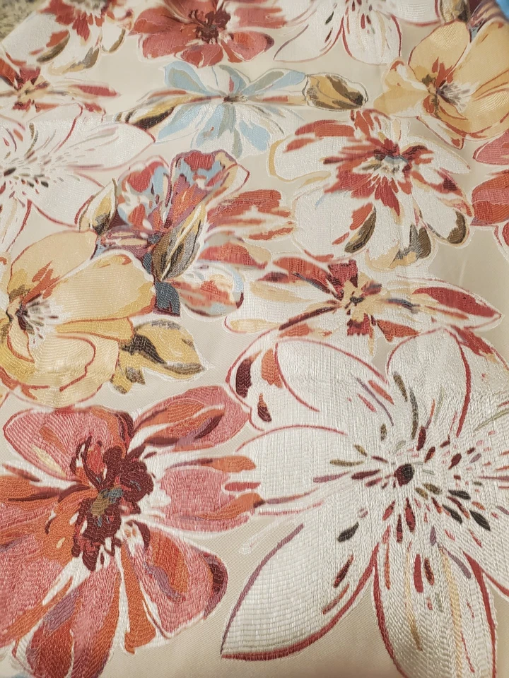 Guante Richloom Foxglove Persia Fabri Elegante Floral Decoración del Hogar Jacquard Rosa 3 Yardas Foto 2 de 4