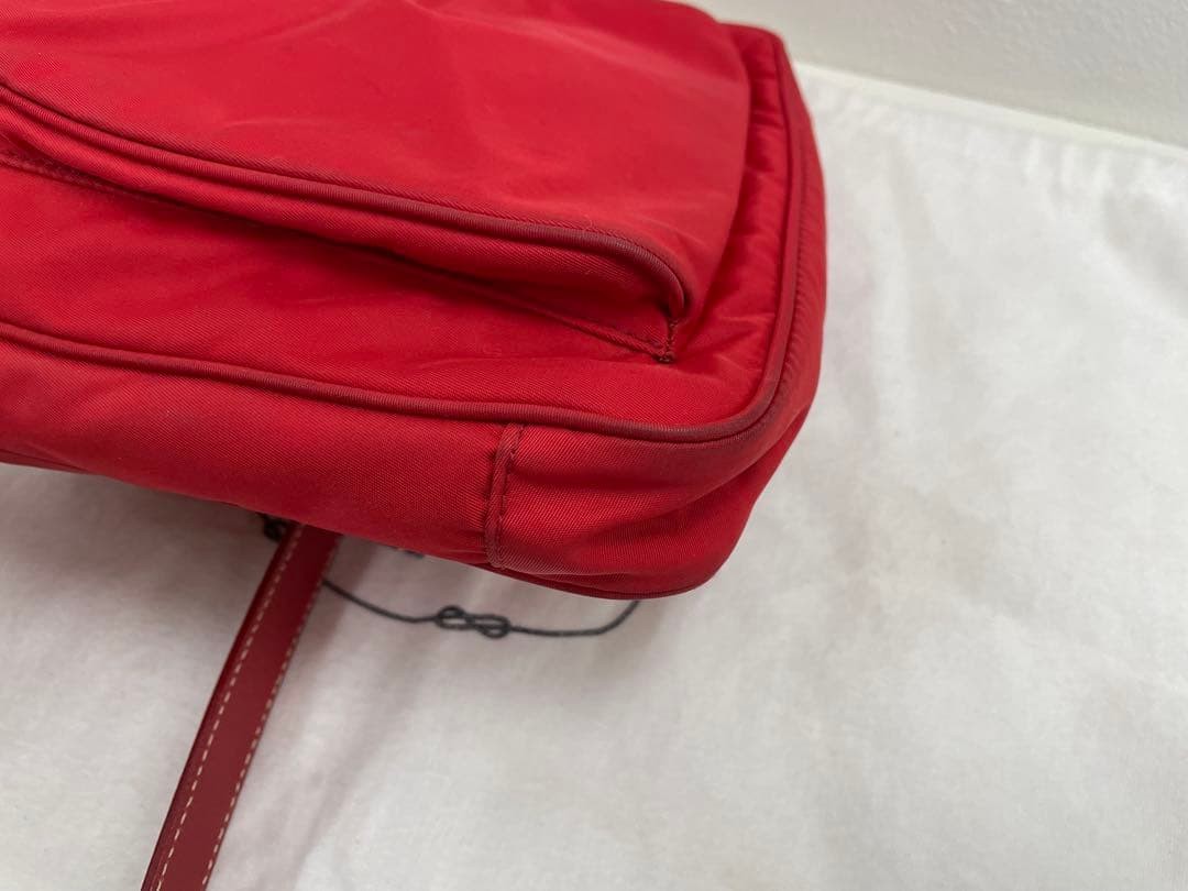 Prada Red Nylon Shoulder Bag Authentic BT0693 Crossbody Purse with Pouch thumbnail 8