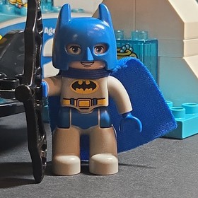 LEGO DUPLO Batwing Adventure 10823 Super Heroes Batman Penguin 28 pcs Box 2-5