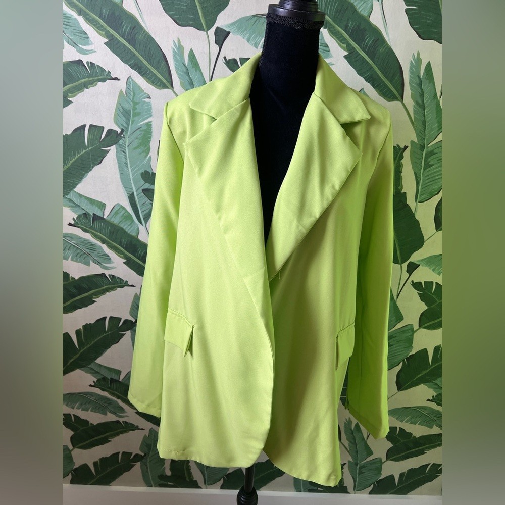Prettylittlething Lime Green Basic Button Sleeve … - image 4