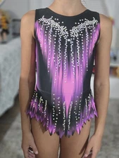 Rhythmic Gymnastics Leotard for Girls 5–6y – Stretchy, with Swarovski Crystals.