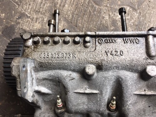 VW AUDI 1,9 2,0 TDI Zylinderkopf Audi Skoda VW Kopf 038103373R 038 103 373 R