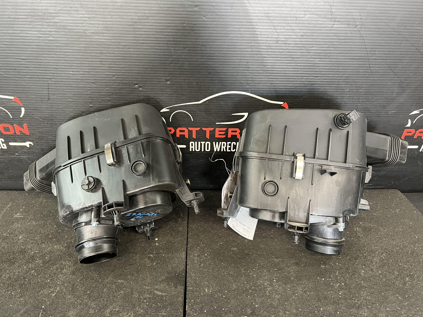 14-21 MASERATI GHIBLI 3.0L LEFT & RIGHT AIR INTAKE CLEANER FILTER BOX