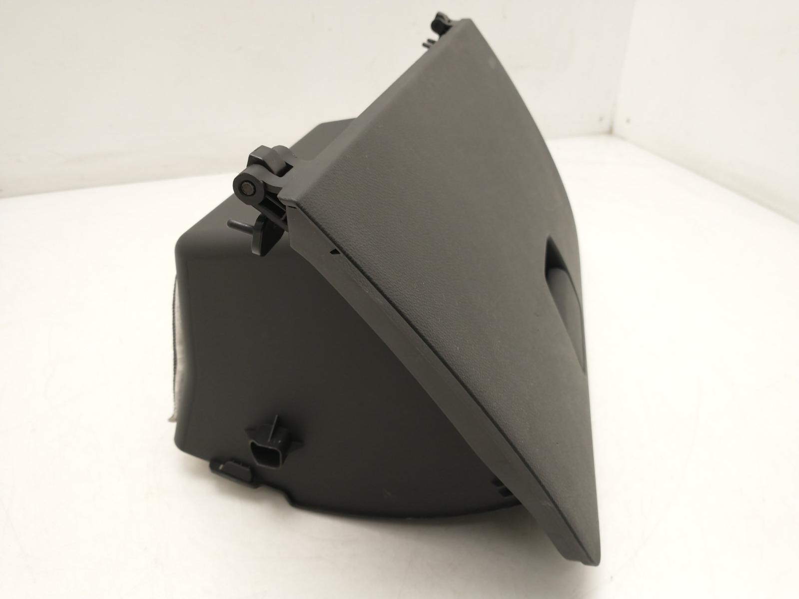 VAUXHALL MOKKA GLOVE BOX EXCLUSIV CDTI S/S 5 Door Hatchback 95272012 12