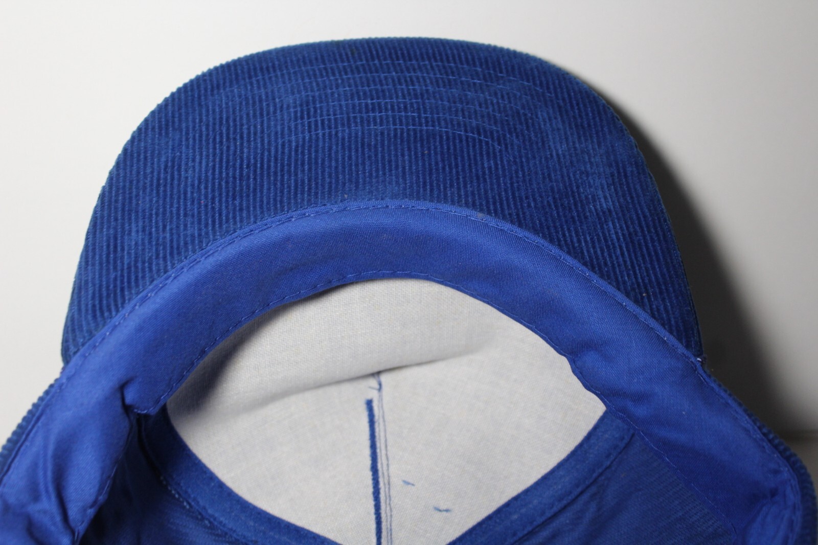 1990s Vintage Herington Livestock Auction Hat Kansas … Gem