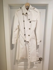 burberry trench coat womens white