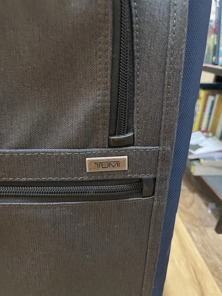 Tumi Alpha Bravo International Expandable 4 Wheeled Spinner 22” - Gray/Blue - Image 2 of 4