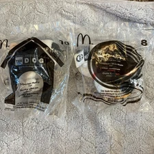 The Cat and The Dog Artlist Collection- New