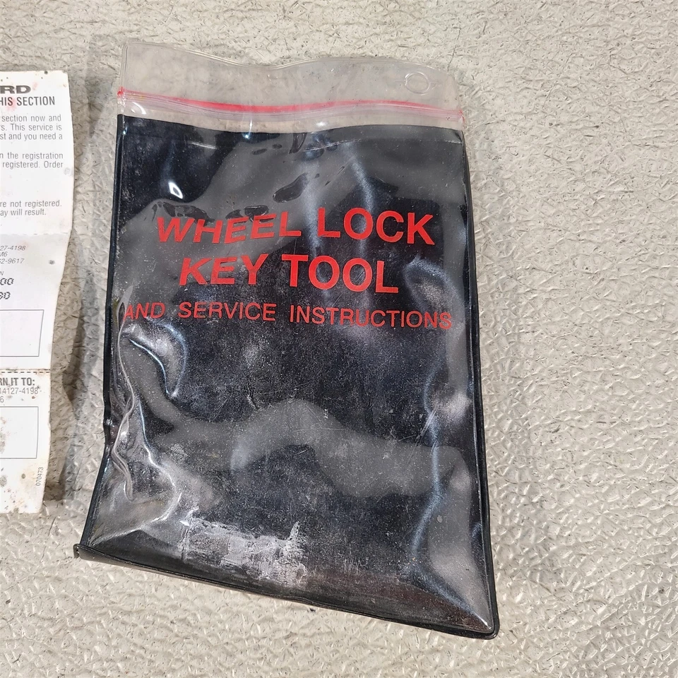 Juego de bloqueo de tuerca de rueda 99-04 Ford Mustang Aa7409 Foto 2 de 4