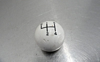 4 Speed Muncie Shift Knob Shifter Ball White Rat Rod 3/8''-16 Coarse Hurst ITM