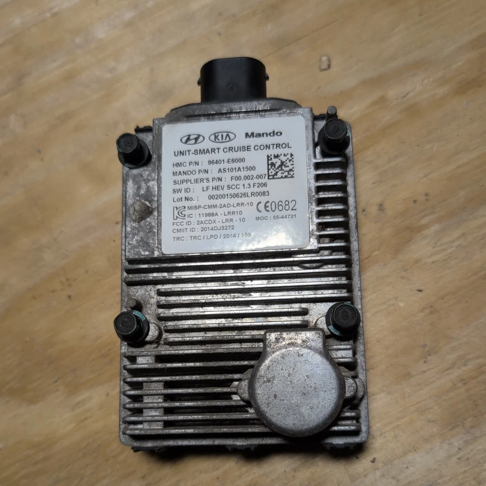 16-17 Hyundai Sonata Hybrid Adaptive Cruise Control Radar Module OEM 96401E6000 - Image 2 of 3