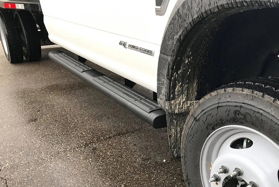 For Chevy Silverado 3500 HD 07-19 6" Cab Length Black Oval Straight Nerf Bars - Image 3 of 3