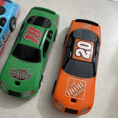 Tony Stewart #20 Petty #43 #18 Nascar 2001 Grand Prix Plastic Wind up Propel Lot - Picture 3 of 9